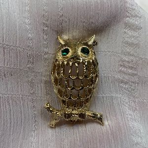 The Gerry Jewelry Company Brooch Scarf Pin, Owl Gold-tone Costume Vintage